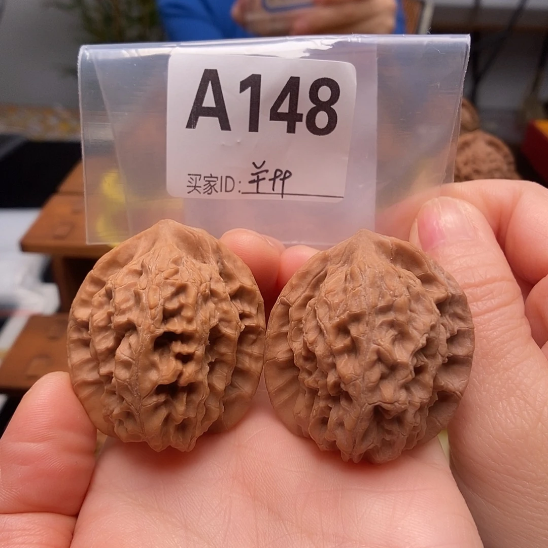 文玩核桃吊坠马老四38