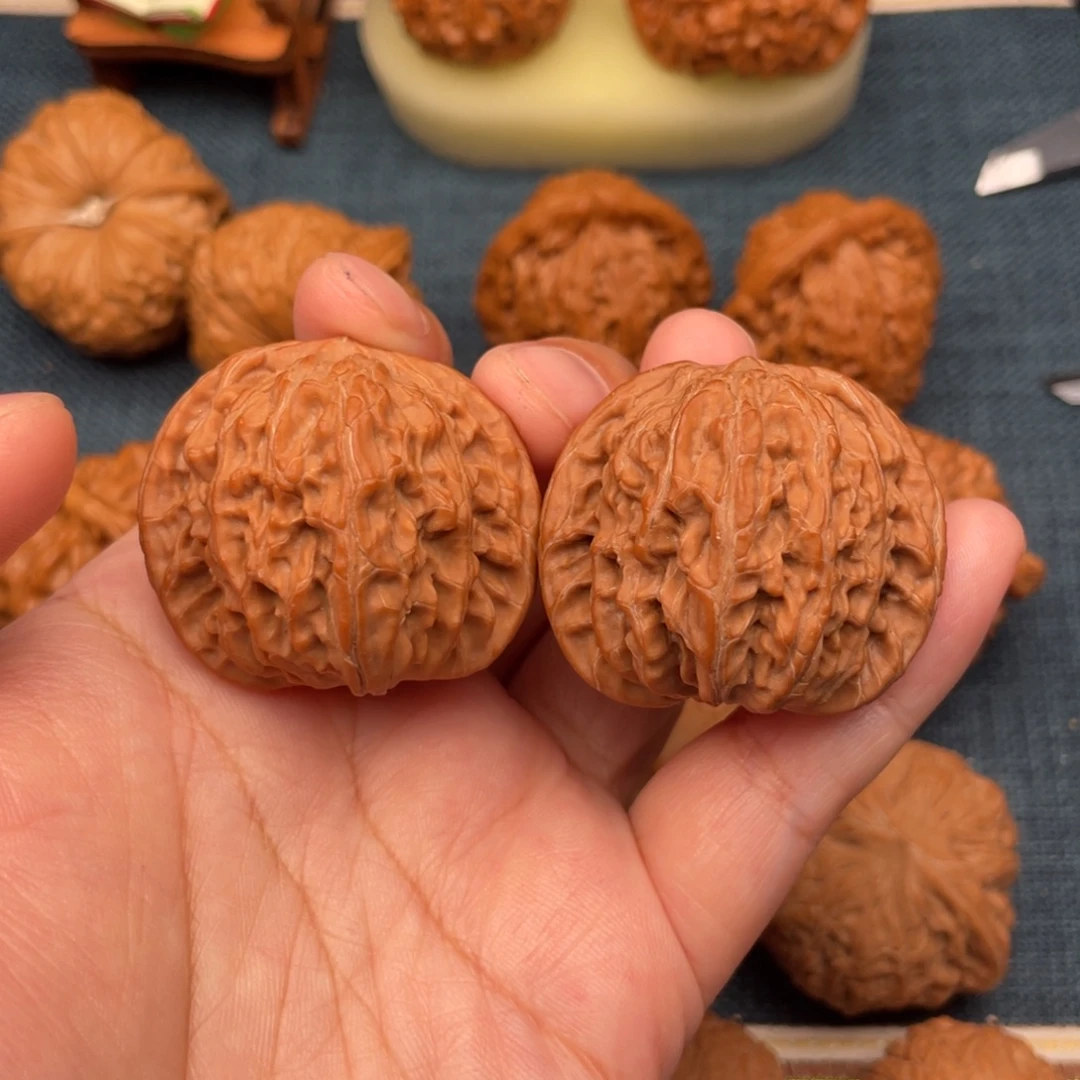 把件文玩核桃39红皮精配山地磨全品
