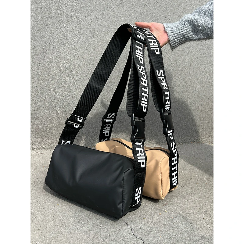 BYZZ便携吐司包新款防水百搭潮流斜跨包小圆筒包包百搭简约枕头包