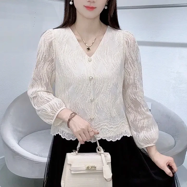 【厂家直销】2025新款蕾丝花边气质洋气百搭减龄上衣