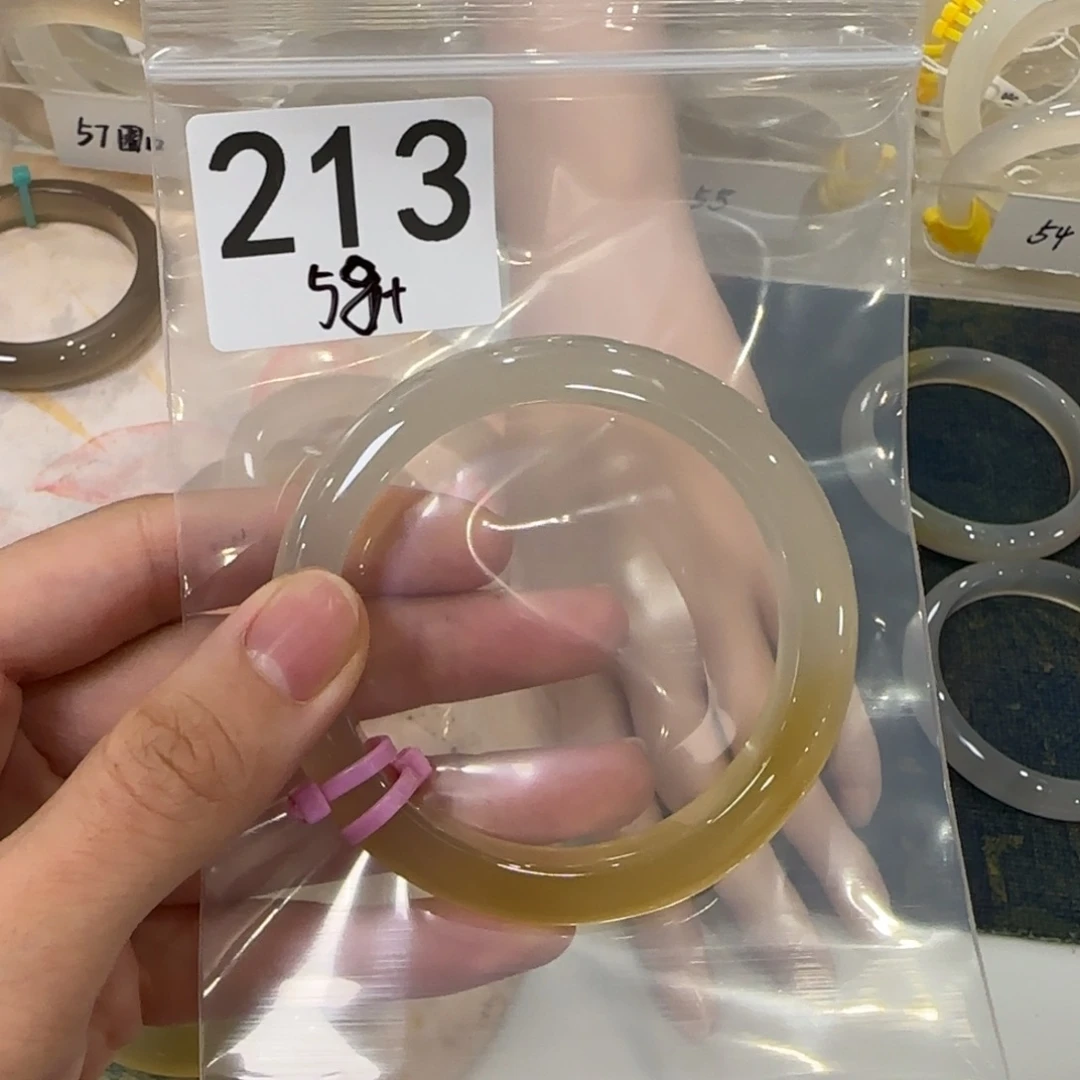 玛瑙/玉髓手镯未镶嵌213