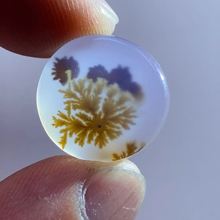 玛瑙/玉髓颈饰未镶嵌雨*心