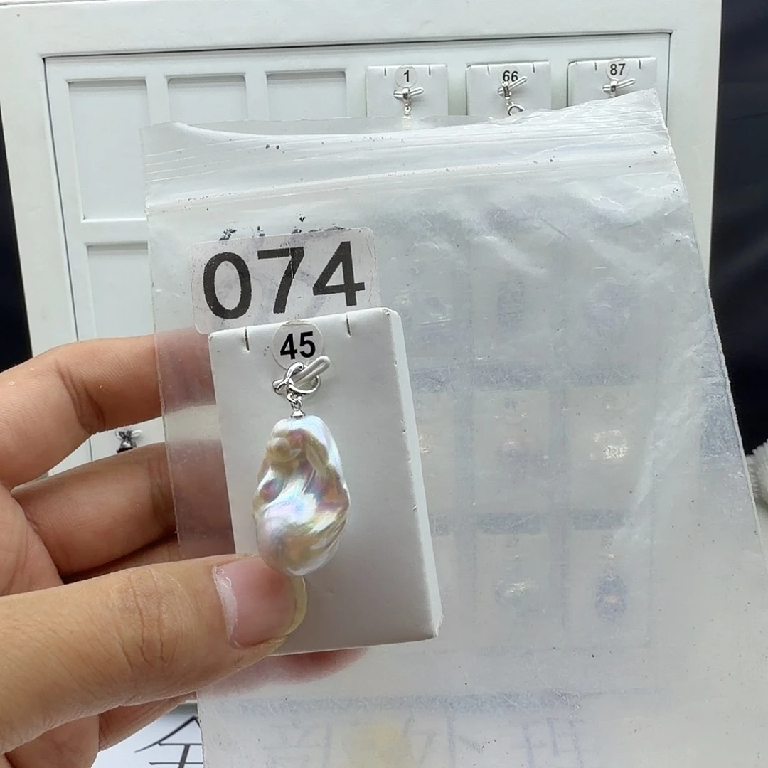 合金颈饰淡水珍珠