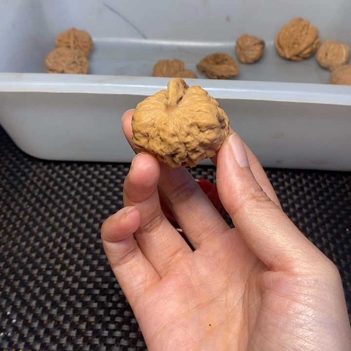 飞***觉吊坠文玩核桃文玩核桃异形单只