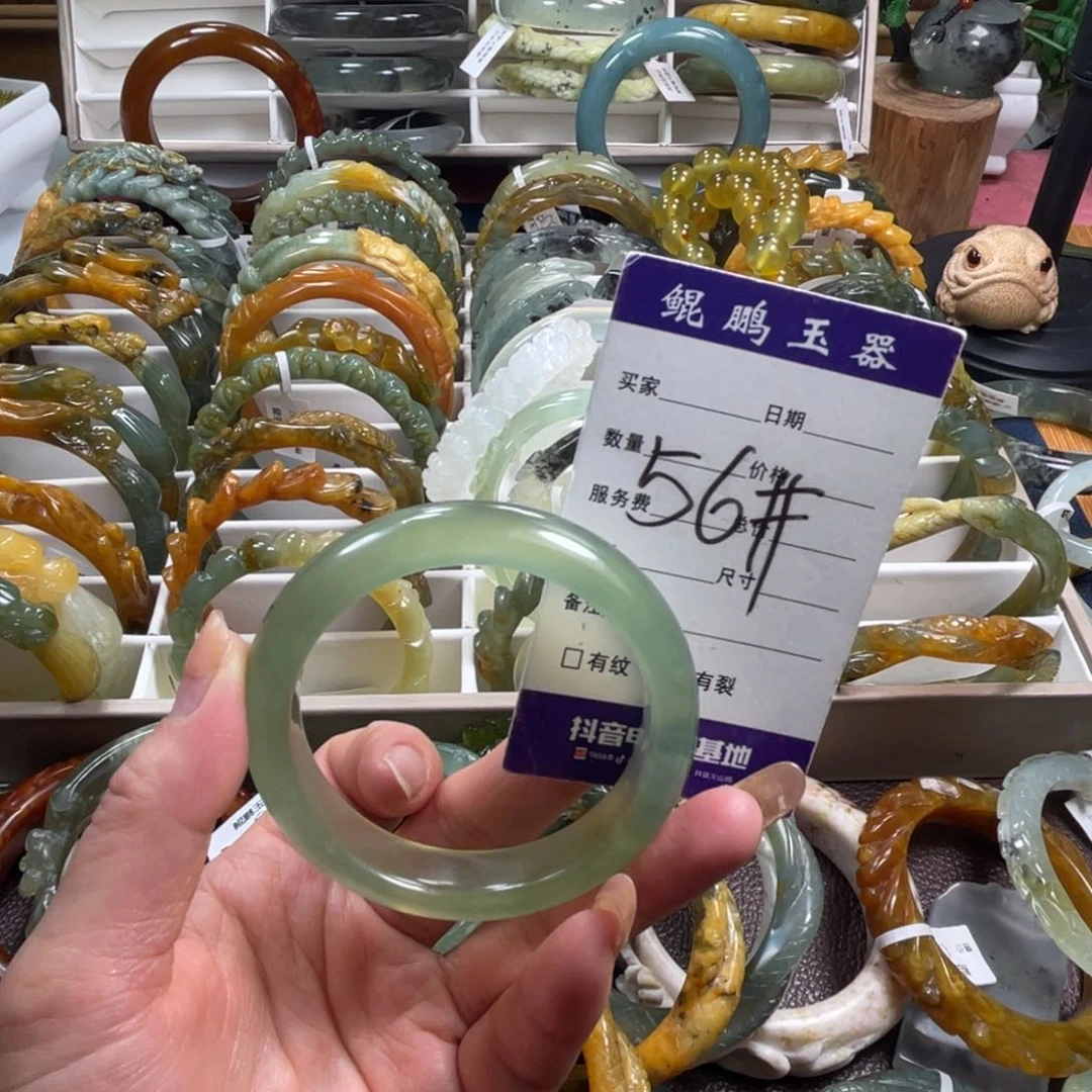 未镶嵌蛇纹石玉手镯