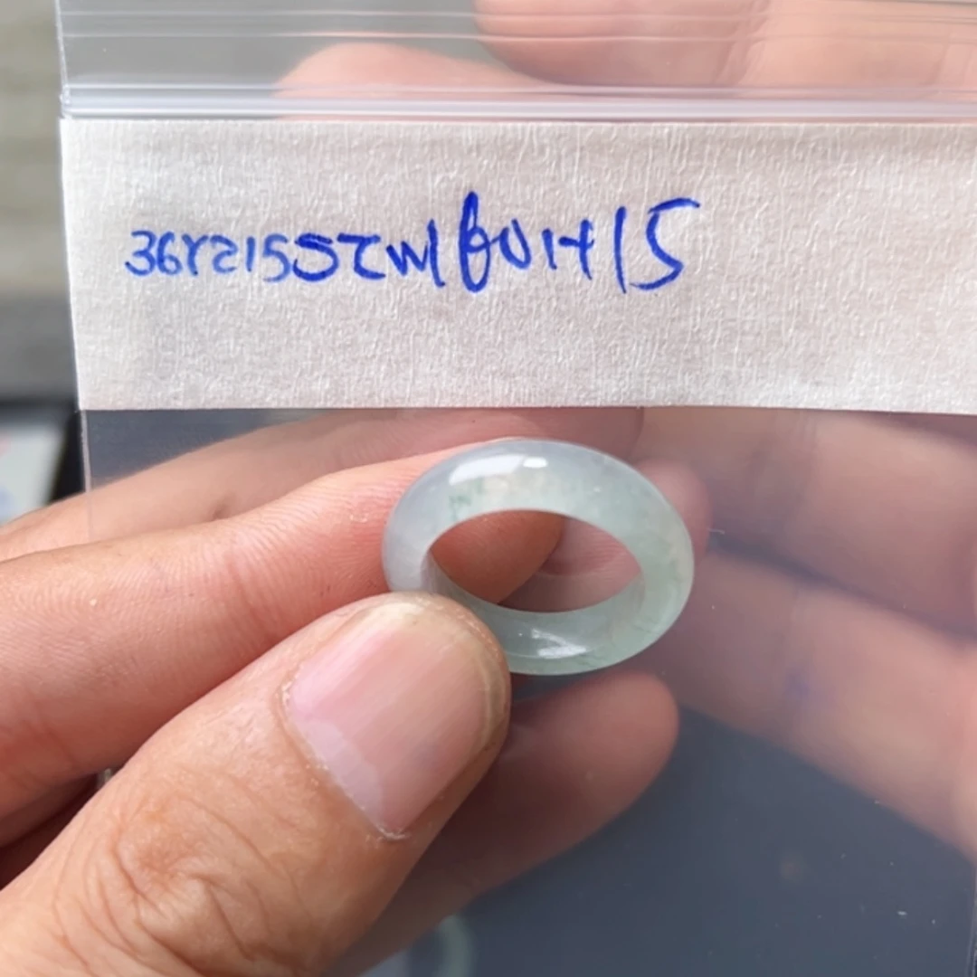 定制翡翠未镶嵌离*