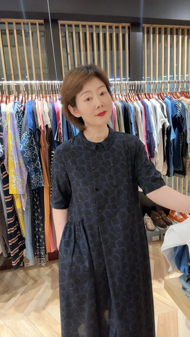 桑蚕丝小领高级感连衣裙