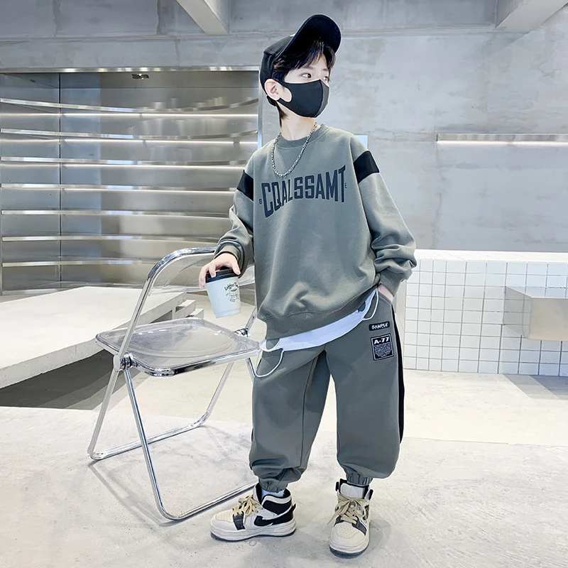 男童秋装套装2025秋季新款儿童卫衣运动服中大童春秋款潮帅气时髦