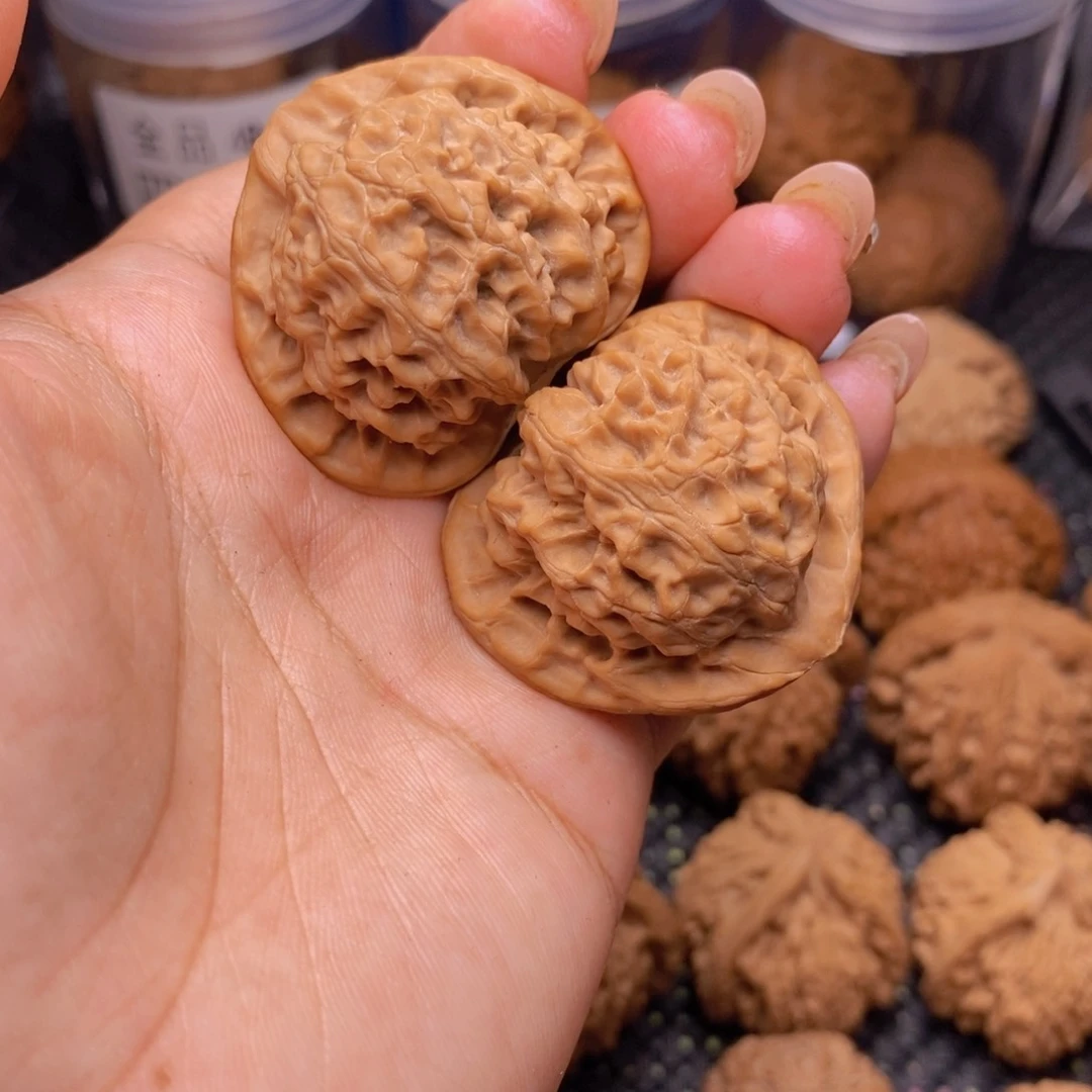 文玩核桃吊坠贪****s宫灯40