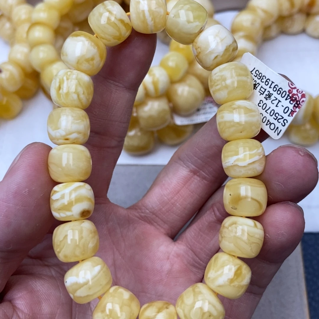 琥珀未镶嵌珠宝奇石3