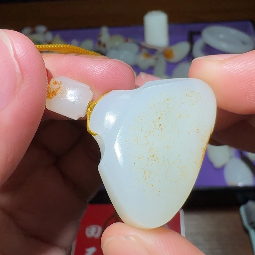 和田玉颈饰未镶嵌用****7