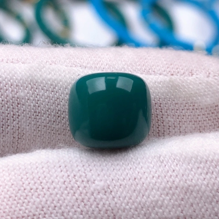 绿松石车挂未镶嵌