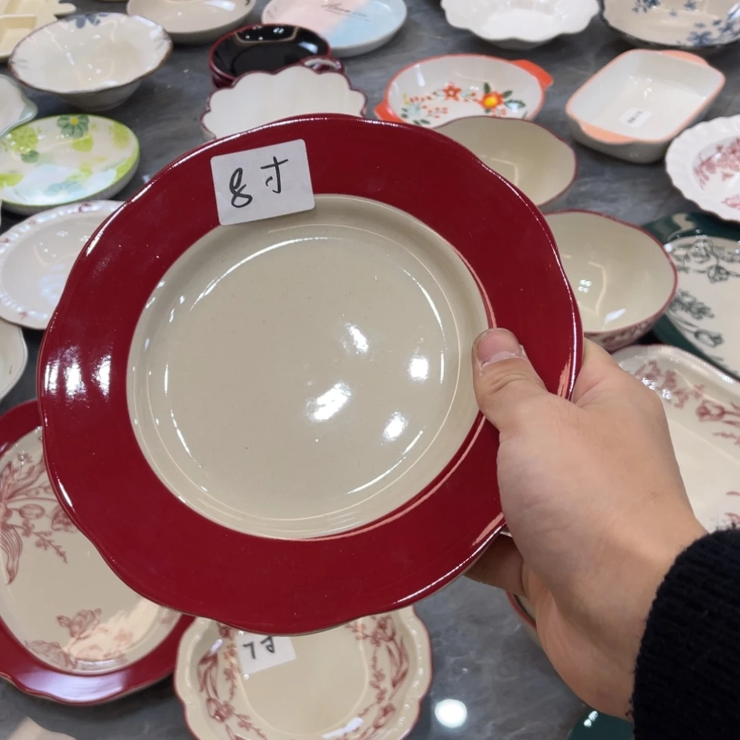 陶瓷微瑕餐具介意勿拍，满18飞！