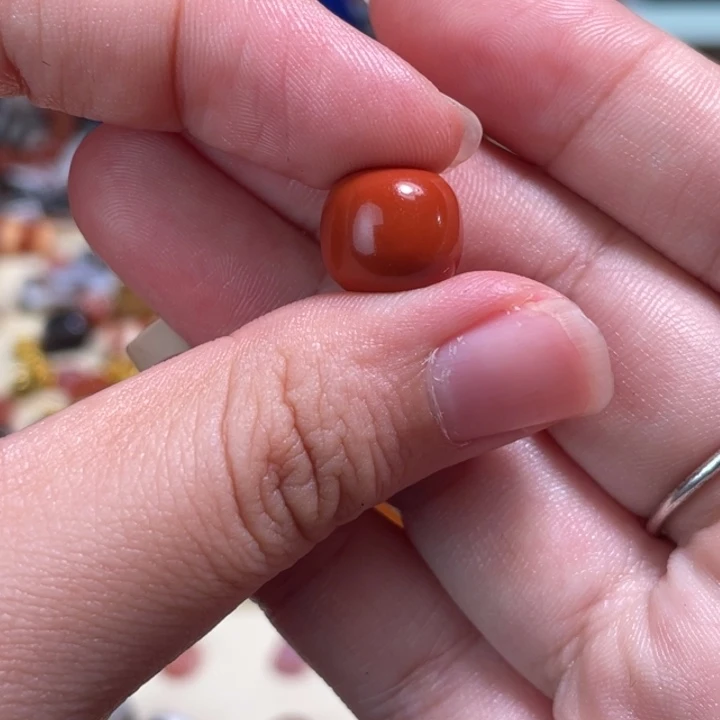 南红玛瑙未镶嵌颈饰68