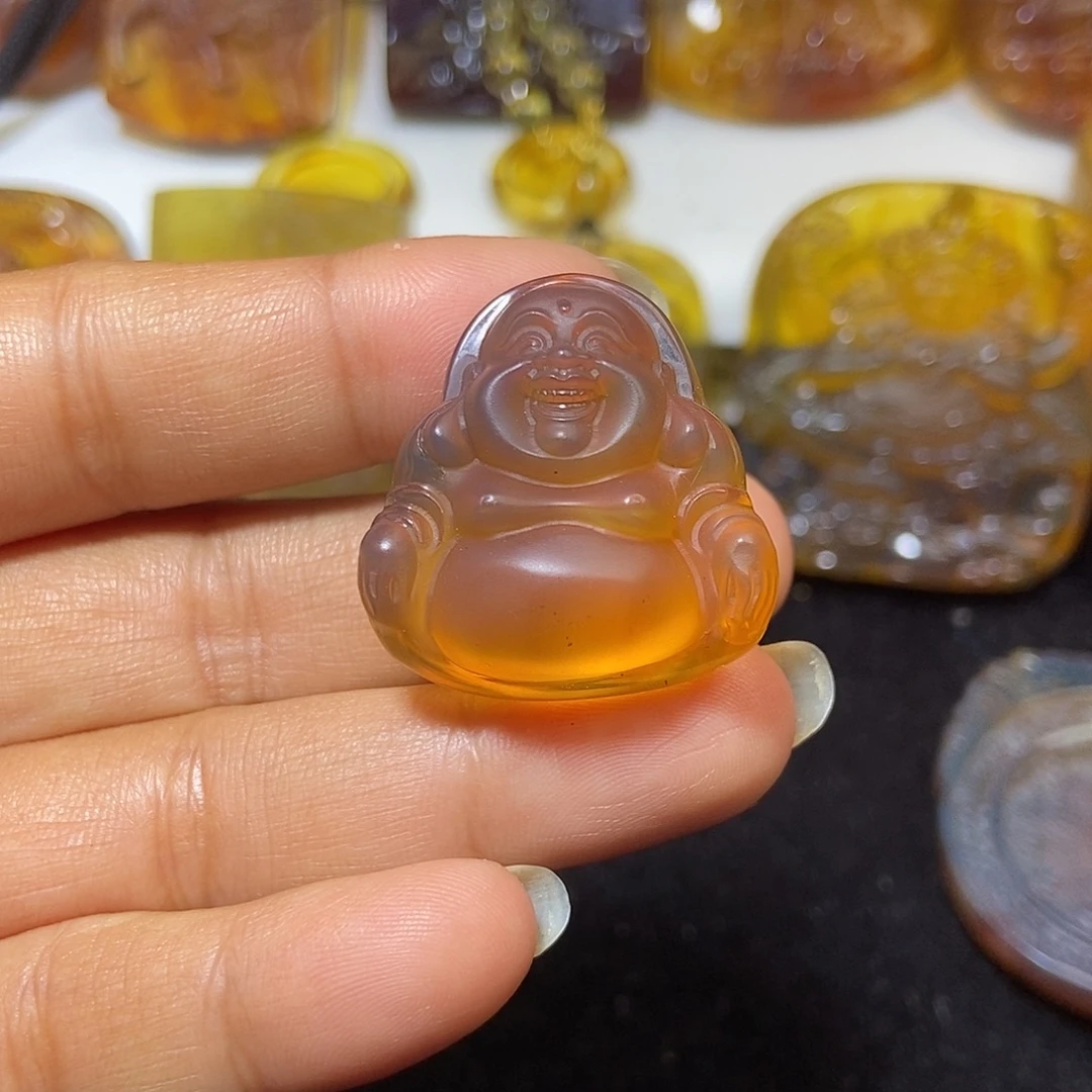 琥珀未镶嵌颈饰缅甸天然琥珀吊坠