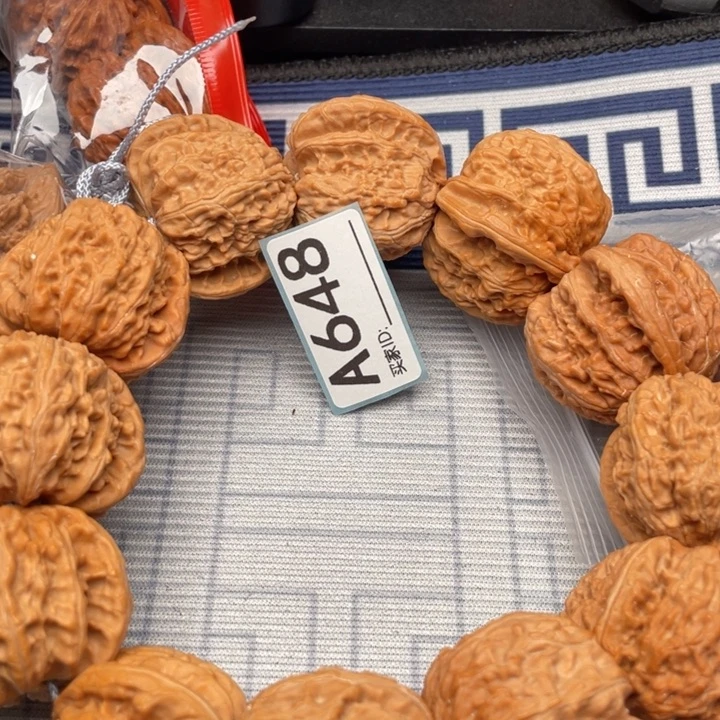 文玩核桃把件核桃