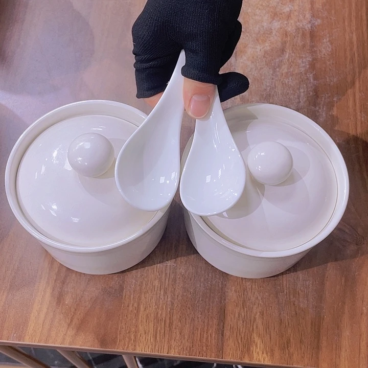 白瓷餐盘餐盘餐盘