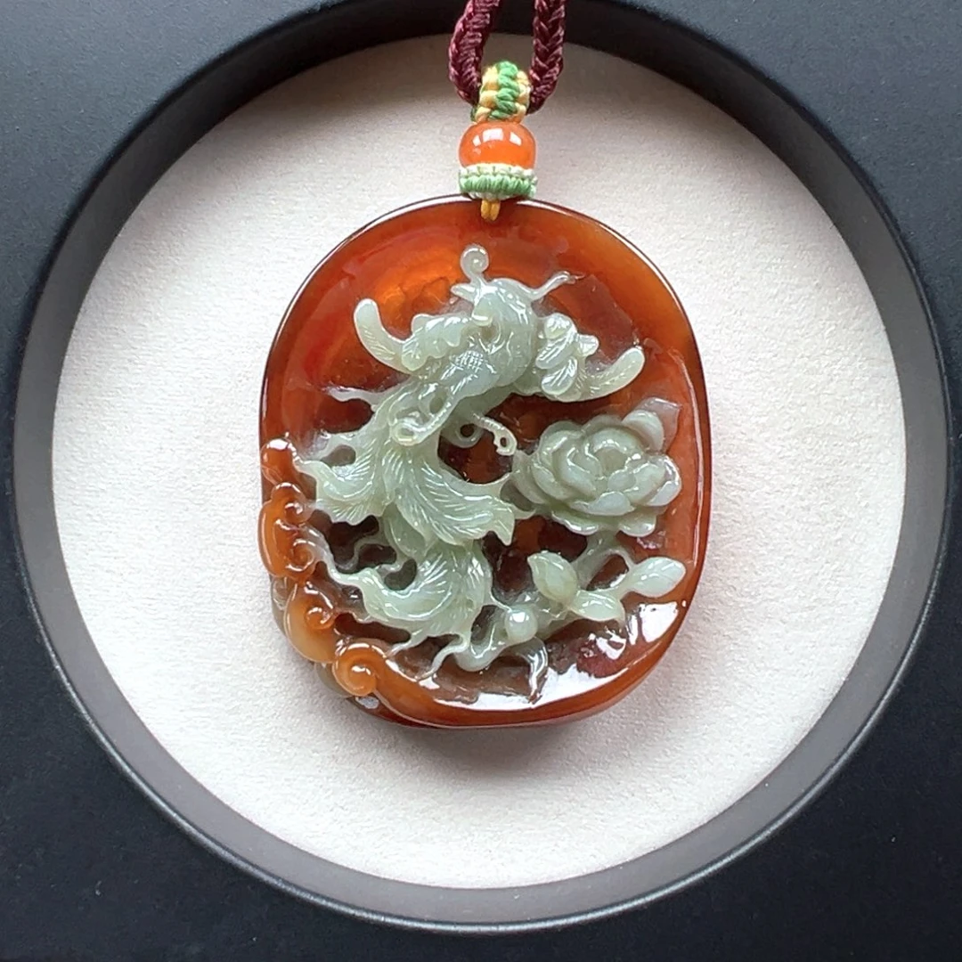 翡翠未镶嵌颈饰红凤凰