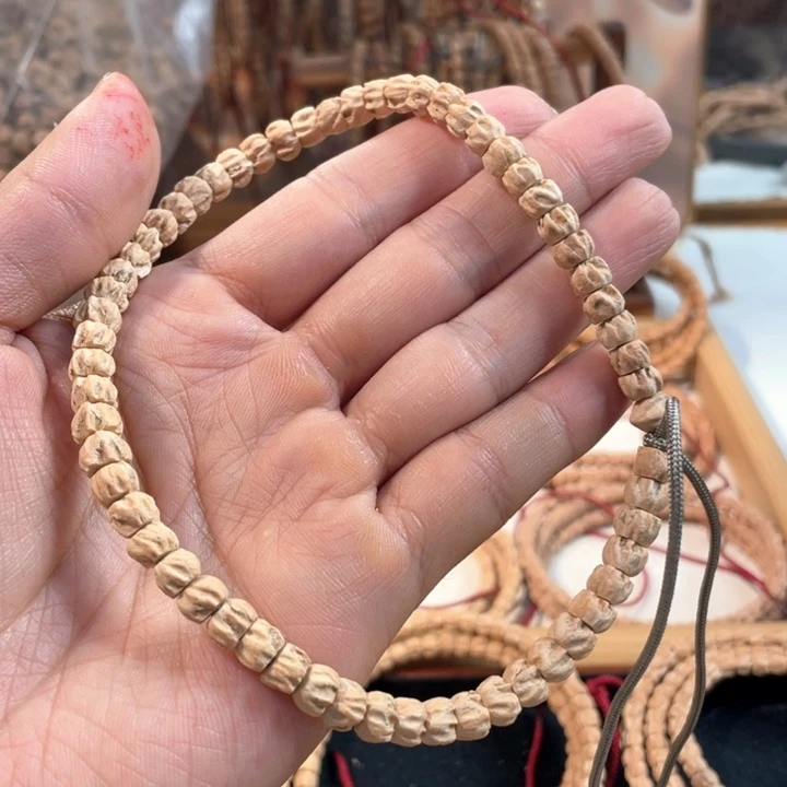 柏香籽/百香籽吊坠