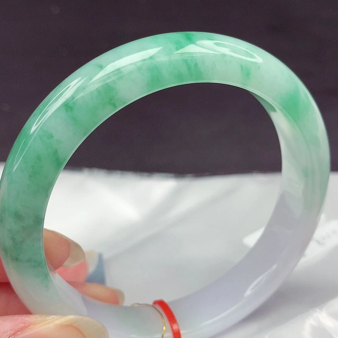 翡翠未镶嵌手镯5859圈389