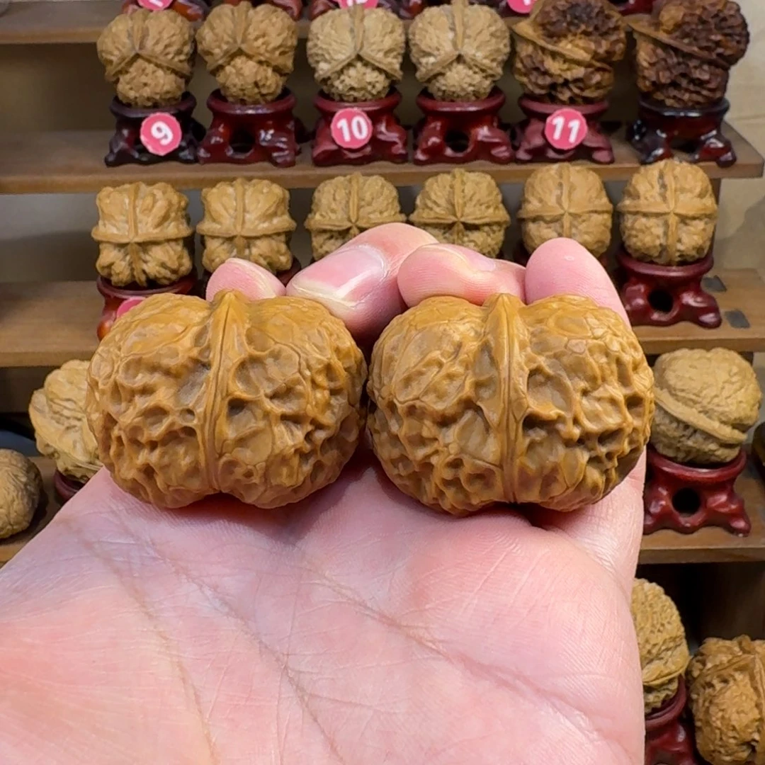 铁核桃把件金锭子42尺