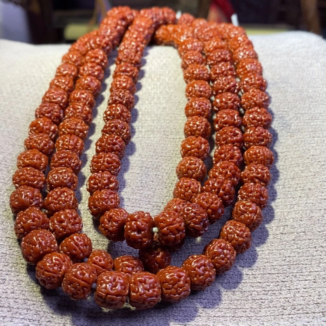 手串金刚菩提8-108树王。龙切玉化
