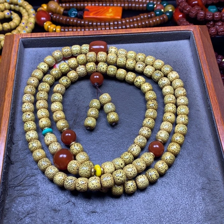 星月菩提吊坠菩提