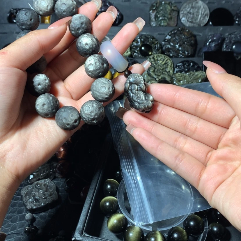 【闪购商品】黑曜岩手链未镶嵌铁****版