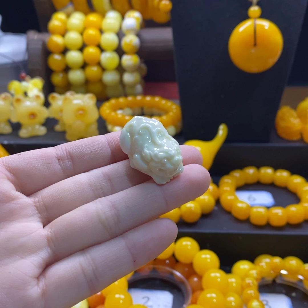 雨***天非金属全品无暇精品貔貅