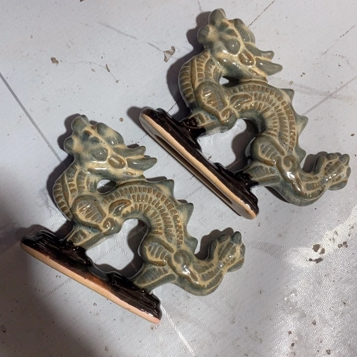 牧***鱼瓷片窑变龙摆件两个