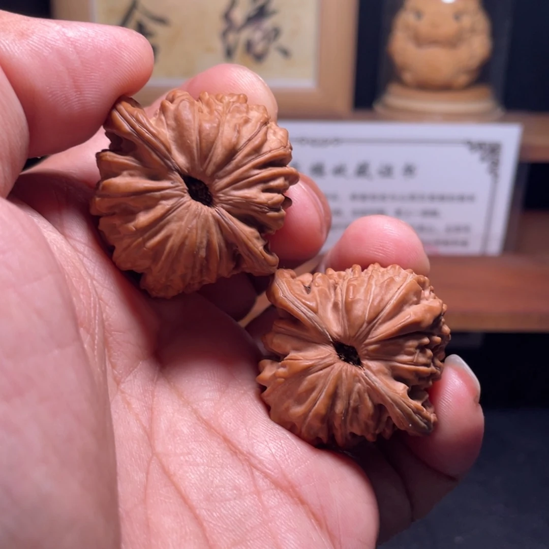 若***雪文玩核桃把件汉高楼39尺