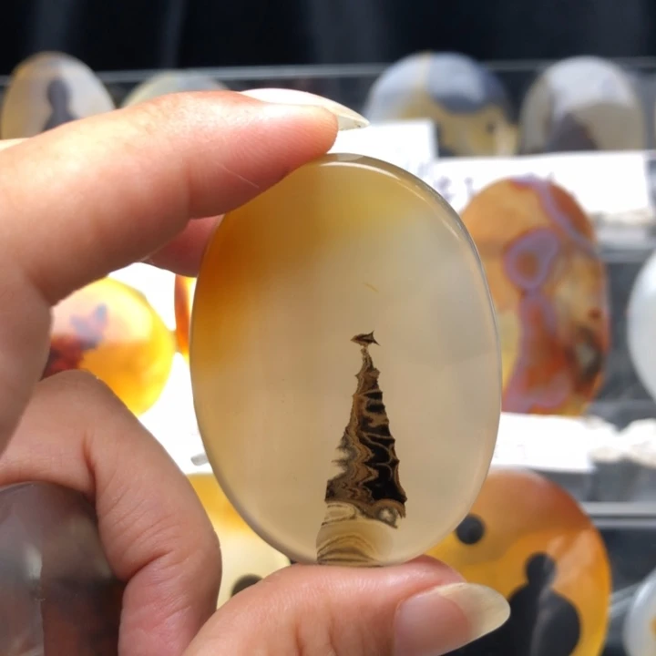 玛瑙/玉髓合金珠宝奇石92