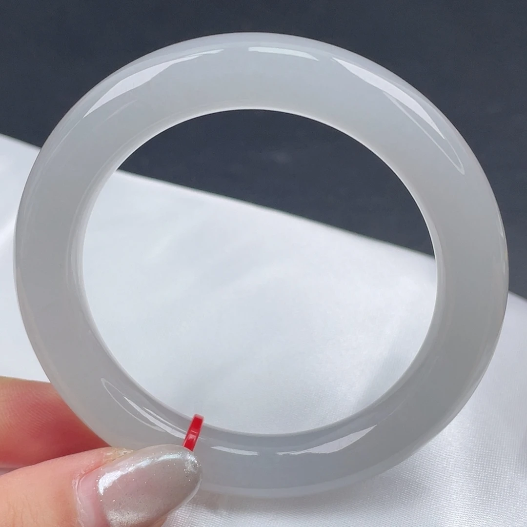 翡翠未镶嵌手镯53圆条