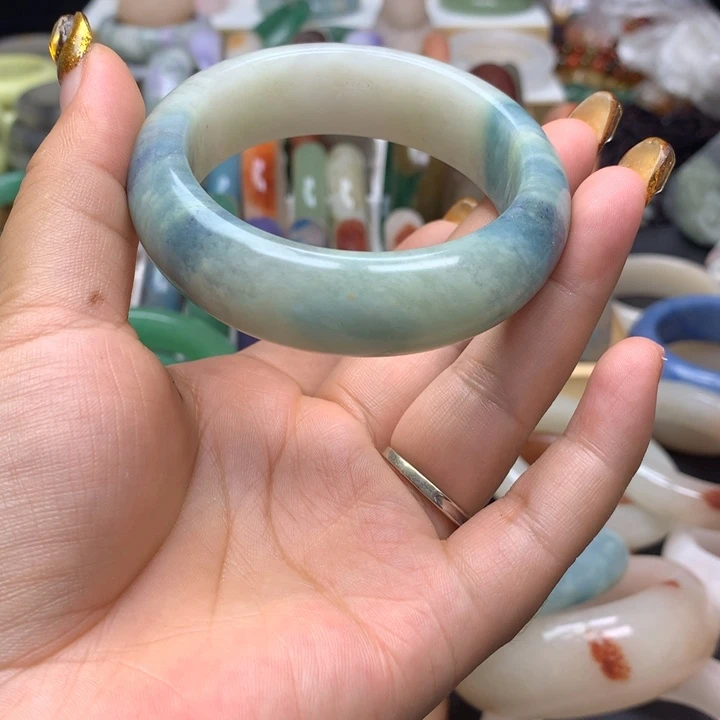 石英质玉手镯未镶嵌H*M