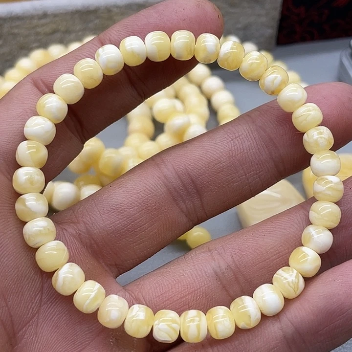 琥珀未镶嵌裸石手串