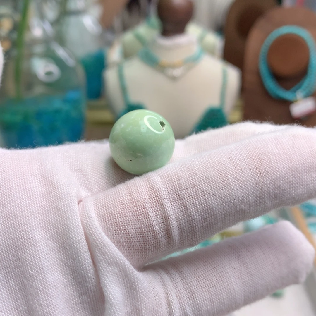 绿松石未镶嵌饰品