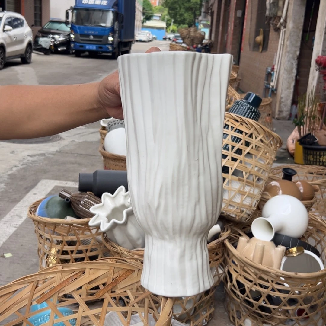 摆件12 号高温陶瓷装饰品（部分微瑕）