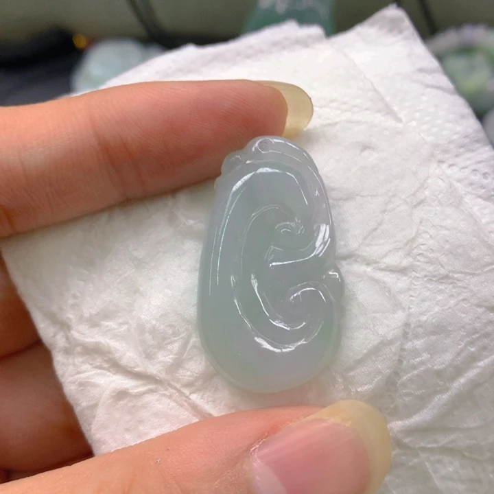 翡翠未镶嵌挂件翡翠