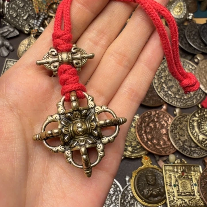 藏传文玩九宫如图