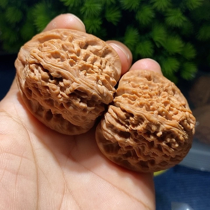 三***秋文玩核桃吊坠南疆