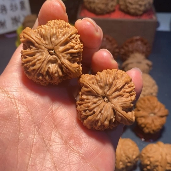 把件文玩核桃文玩南疆石38尺01