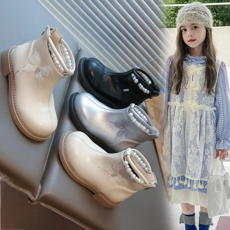优雅女童马丁靴珍珠水钻蝴蝶公主短靴秋冬单靴3-5岁9女孩礼服靴软