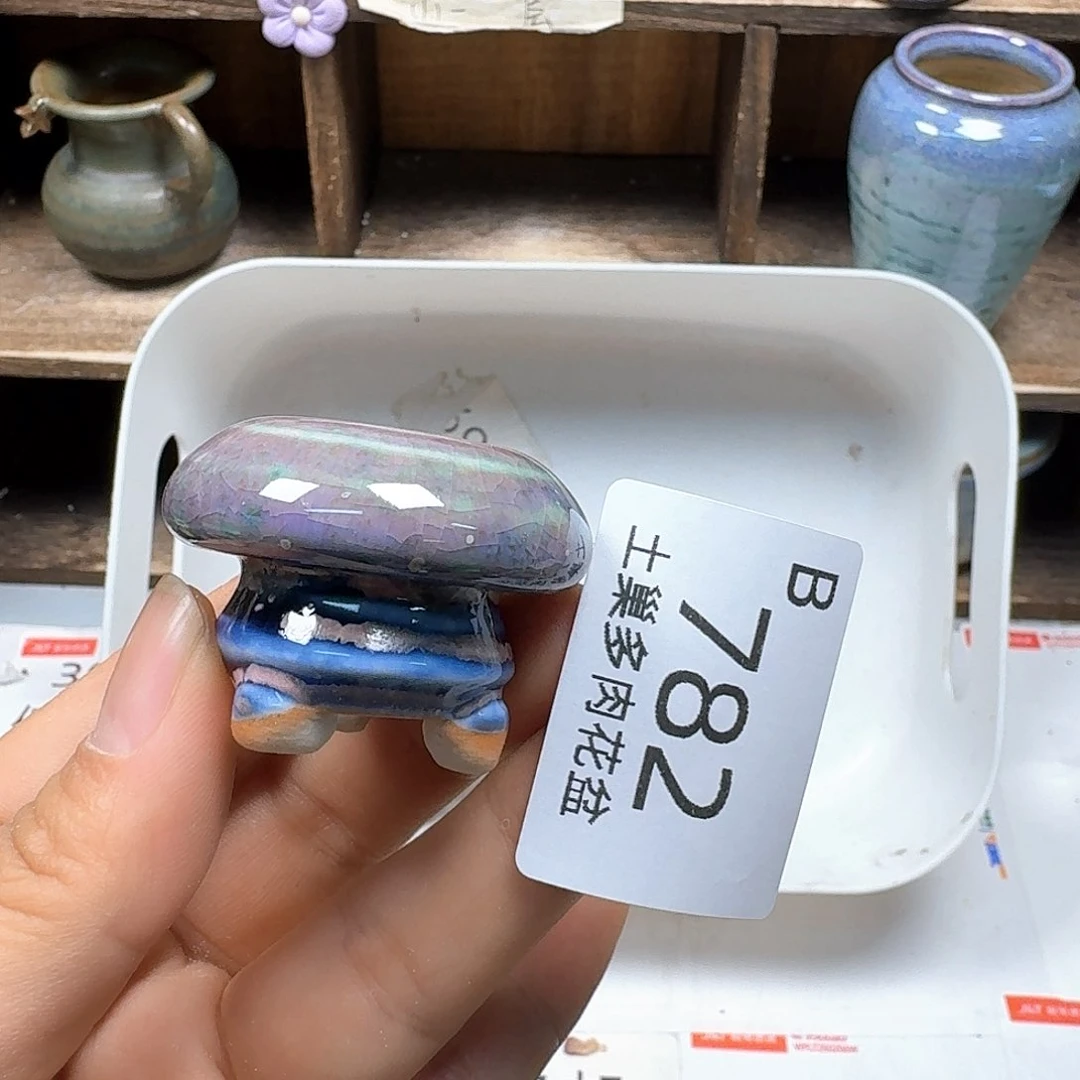 罐爱****虫陶瓷艺术品设计与制作