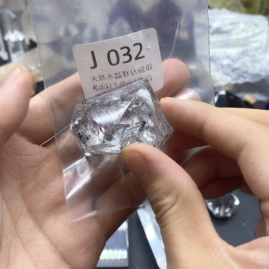 k***7未镶嵌珠宝半成品水晶