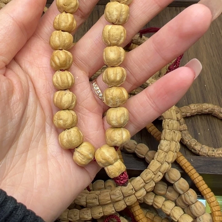 柏香籽/百香籽吊坠太**人