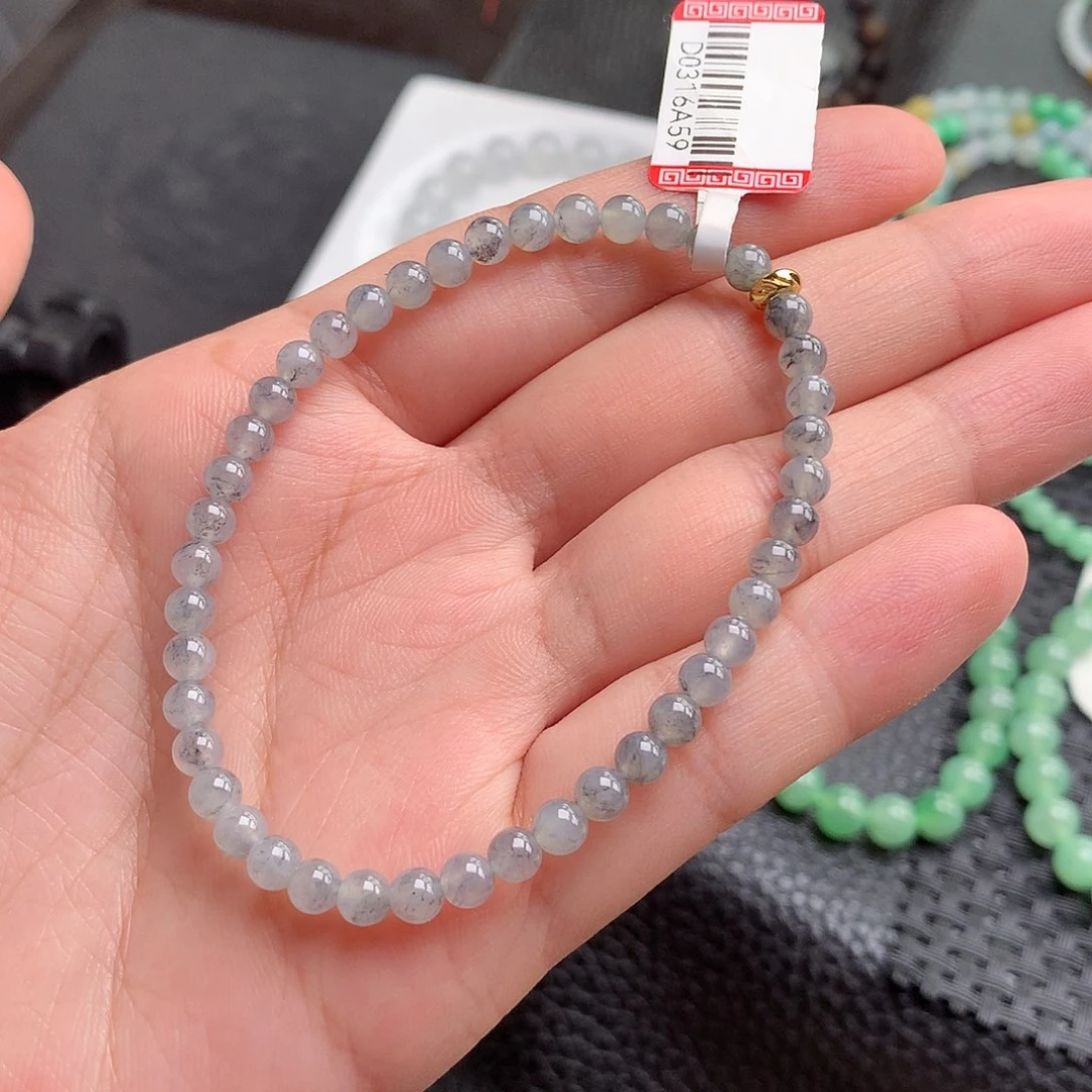 翡翠挂件未镶嵌翡翠卡4.3