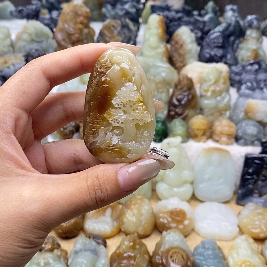 和田玉未镶嵌颈饰