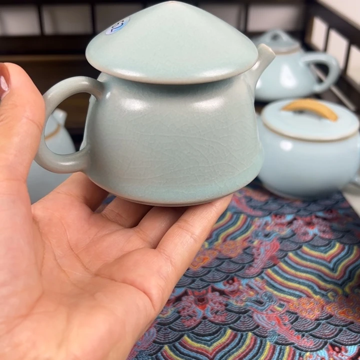 摆件仿古釉釉水鱼翁壶