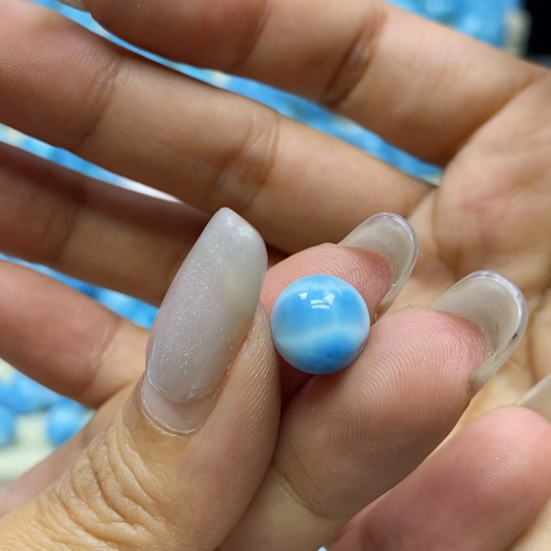 日***哥针钠钙石（海纹石）未镶嵌颈饰