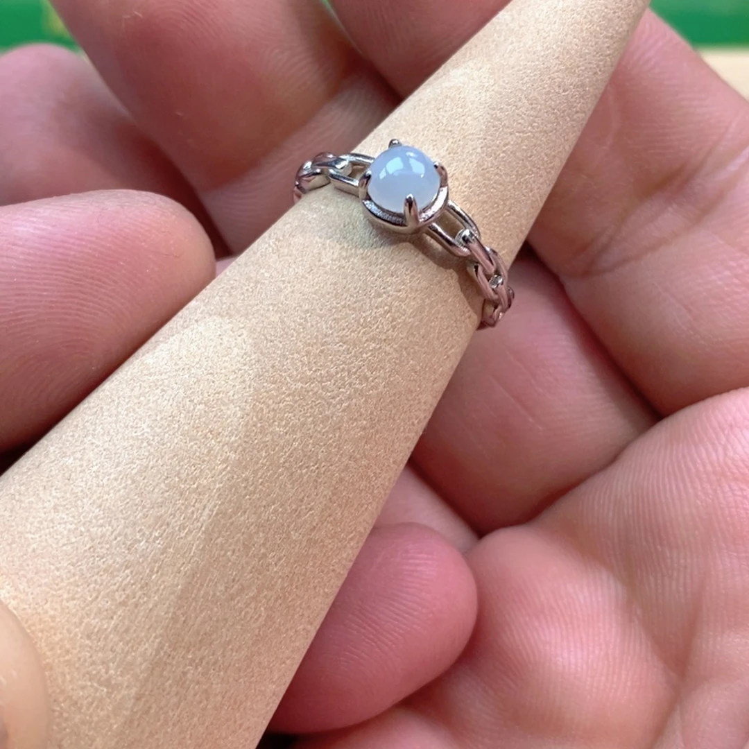 翡翠未镶嵌戒指翡翠